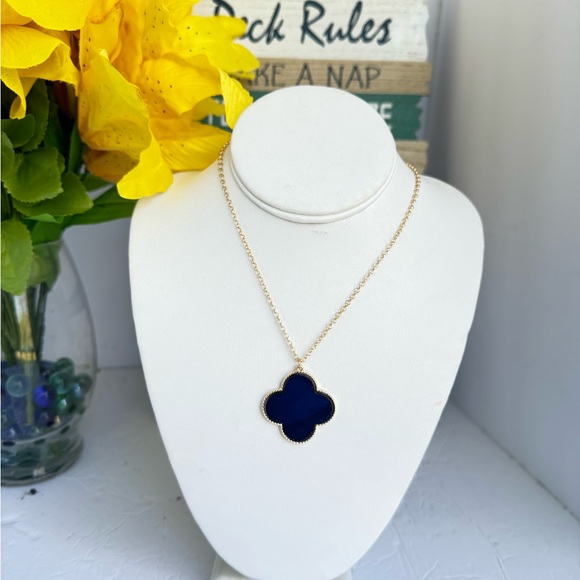 Aesthetic Necklace Contemporary Jewelry Bib Necklace, Statement Choker - Picture 8 of 11